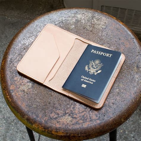 Make A Leather Passport Case Free Pdf Template Build Along Video Tutorial Makesupply