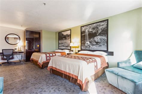 Super 8 by Wyndham Uniontown PA | Uniontown, PA Hotels