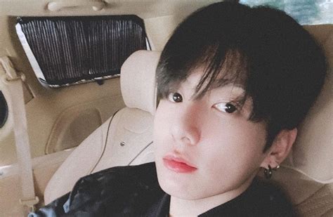 Jungkook Bts Resmi Hapus Akun Instagram Ini Alasannya Okezone Celebrity