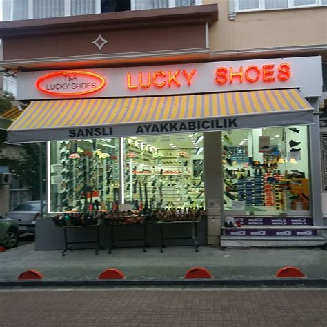 LUCKY SHOES - Home