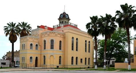 199 Maverick County - 254 Texas Courthouses