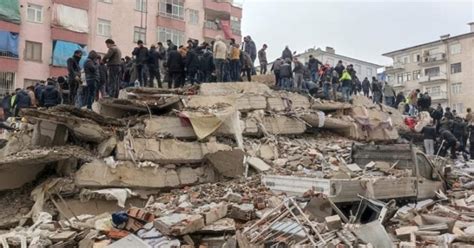 Terremoto de 7 8 na Turquia é o pior desde 1939