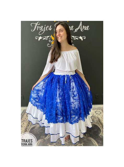 Saia De Umbanda Em Cetim Branco Com Tule Bordado Azul Trajes Dona Ana