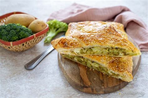 Strudel Salato Con Broccoli E Patate Ricetta Gustosa Con Pasta Sfoglia