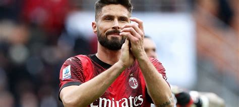 🚨 Giroud Annuncia Laddio Al Milan Andrò In Mls Rimarrete Sempre Nel