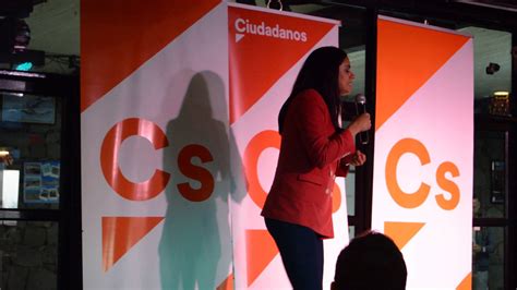 Vidina Espino Ram Rez Presentaci N De Ciudadanos En El Restaurante