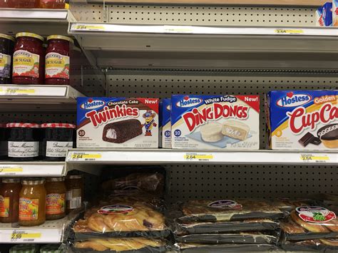 Hostess Debuts New Chocolate Twinkies Re Brands Chocodiles As Fudge