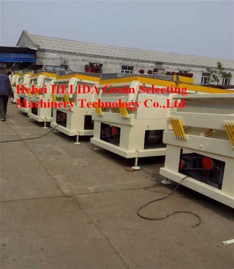 Gravity Separator Table Machine China Cassia Tora Seed Quinoa Wheat