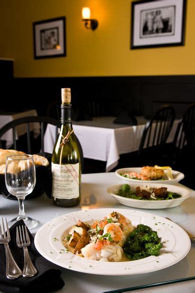 Angelinas Italian Restaurant And Pizzeria In Tewksbury Italian Food