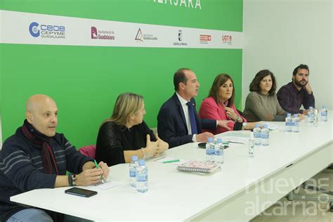 El Alcalde De Guadalajara Re Ne A Grandes Empresas Para Potenciar La