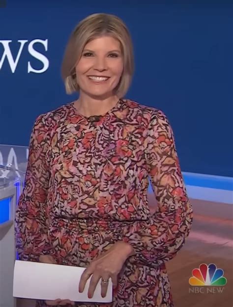 Kate Snow NBC (4/16/2023) : r/hot_reporters