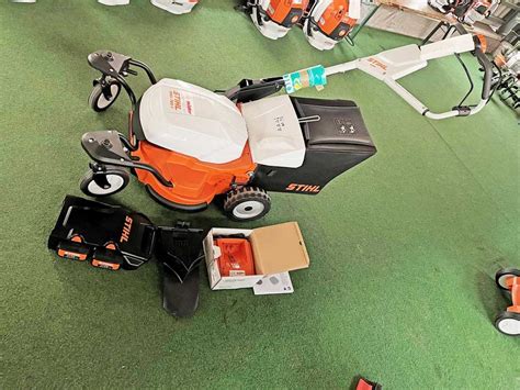 Stihl Rasenm Her Akku Rma V M Der Ag Landmaschinen Landwirt