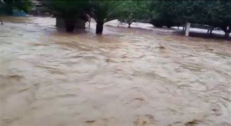 Governador Manda Ajuda Para Munic Pios Atingidos Pela Chuva No Extremo