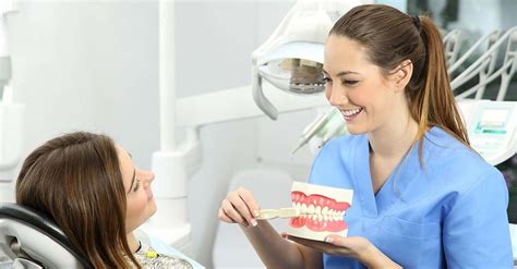 Qué es un higienista dental Viblamed Centro Médico