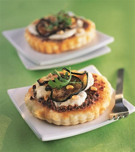 Recette Pizzettes Aux Aubergines Et Au Pistou Marie Claire