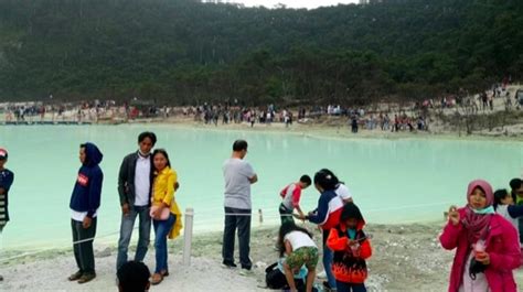 Bandung Selatan Diserbu Wisatawan Pengelola Kawah Putih Ciwidey Batasi