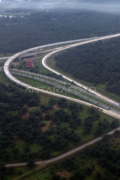 PEMBANGUNAN JALAN TOL MEDAN TEBING TINGGI ANTARA Foto