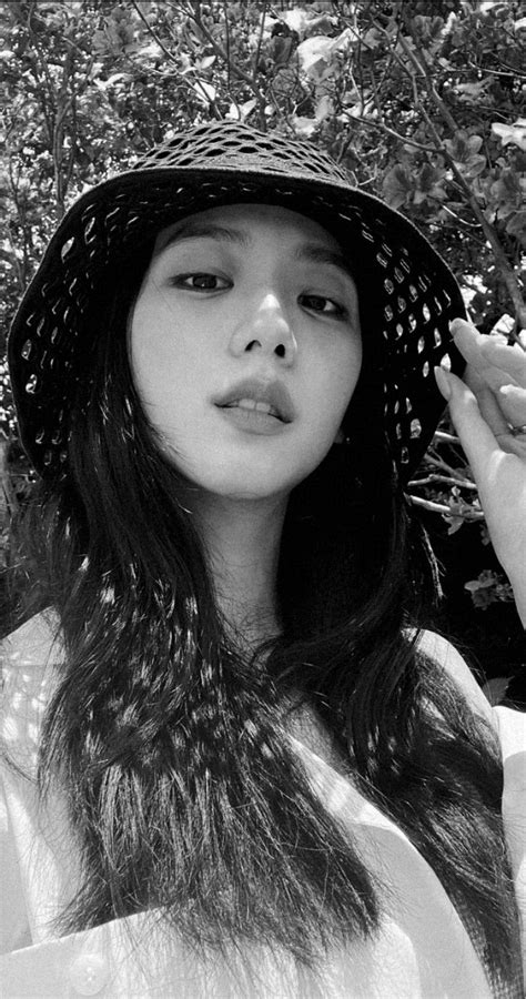 Jisoo Wallpaper Jisoo Instagram Post 😍 220511