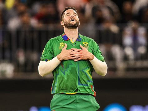 IPL 2023 RCB Rope In South African Powerhouse Wayne Parnell For Indian