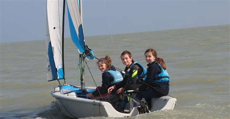 Stage RS FEVA pour les 12 15 ans Ecole de voile du Tréport Sensation