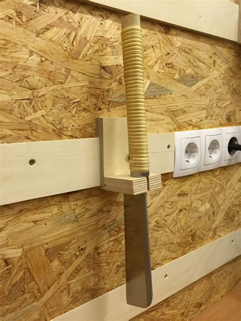 HolzwurmTom de French Cleat Aufhängesystem für Handwerkzeuge