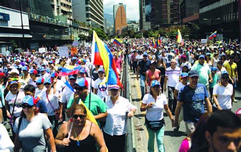 Miles De Personas Vuelven A Protestar En Calles Venezuela