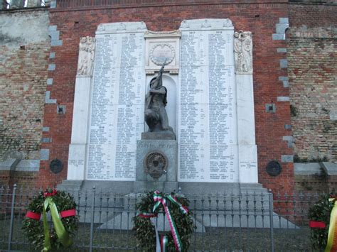 Monumento Ai Caduti Di Lodi Nella Grande Guerra Pietre Della Memoria