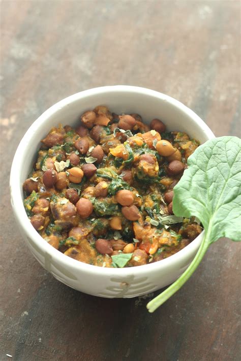 Merry Tummy Kala Channa And Palak Subji Brown Chickpeas And Spinach Curry