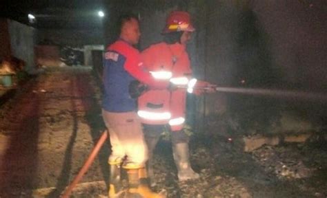 Diduga Korsleting Listrik Gudang Rumah Sakit Di Pemalang Ludes Terbakar