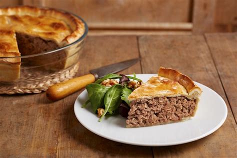 Tourtière Du Lac Saint Jean Authentic Recipe Tasteatlas