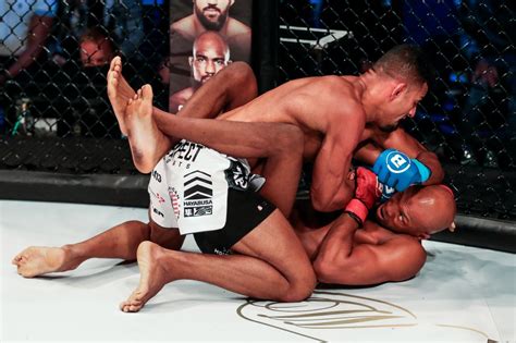 Michael Page def. Douglas Lima at Bellator 267: Best photos