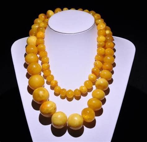 Antique Natural Butterscotch Egg Yolk Amber Necklace Weight Is 265 9