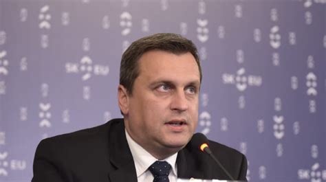 Slovak Parliament Deputy Speaker Claims Russia Invaded Ukraine To