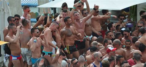 Gay Pride Maspalomas Hot Guys And One Amazing Parade