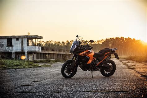 KTM 1290 Super Adventure S 2023