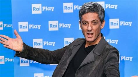 Fiorello Racconta Gli Inizi A Radio Deejay Mi Pagavano Per Fare La