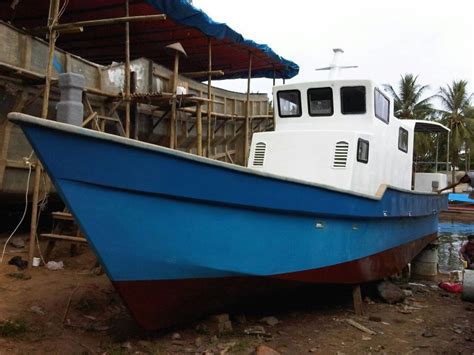 Pusat Pembuatan Kapal Dan Perahu Fiberglass Terbaik Harga Kapal