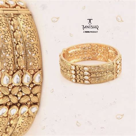 Gold Broad Bangle From Tanishq South India Jewels