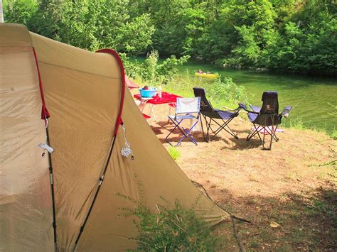 Stellplatz Von M Und Mehr Blumen Camping Nature Et Rivi Re