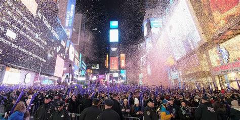 New Year's Eve Times Square Ball Drop 2023 Live Stream Video - Watch Now! : r/ThisCelebrity