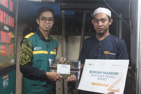 Wiz Wajo Beri Bantuan Usaha Ke Pelaku Umkm Wahdah Inspirasi Zakat