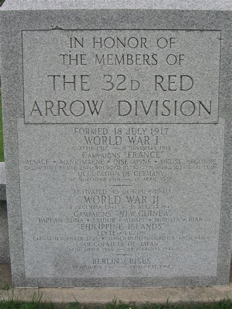 Photo The 32d Red Arrow Division Marker