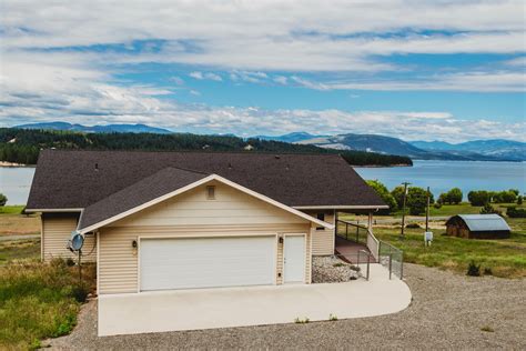 Ford Stevens County Wa Lakefront Property Waterfront Property House For Sale Property Id