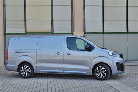 Fiat Scudo 2022 La Concurrence Le Bilan Global Les Tarifs