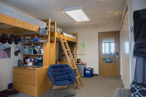 Smith Traber Hall Wheaton College Il Dorm Room Arrangements Dorm