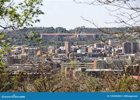 View of the Union Buildings, Pretoria Stock Photo - Image of city ...