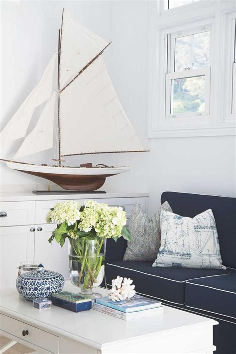 Bringing The Hamptons Look Into Your Home Doesnt Have To Cost The