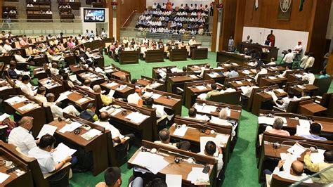 Gujarat Budget Session Congress Says It Will Take On Bjp Over