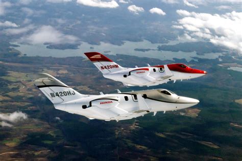 ホンダ「hondajet」2年連続の世界1位！小型ジェット機のデリバリー数で Newcar Design