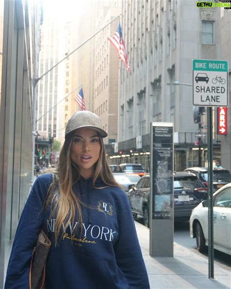 Lidia Santos Wiki, Biography, Age, Gallery, Spouse and more